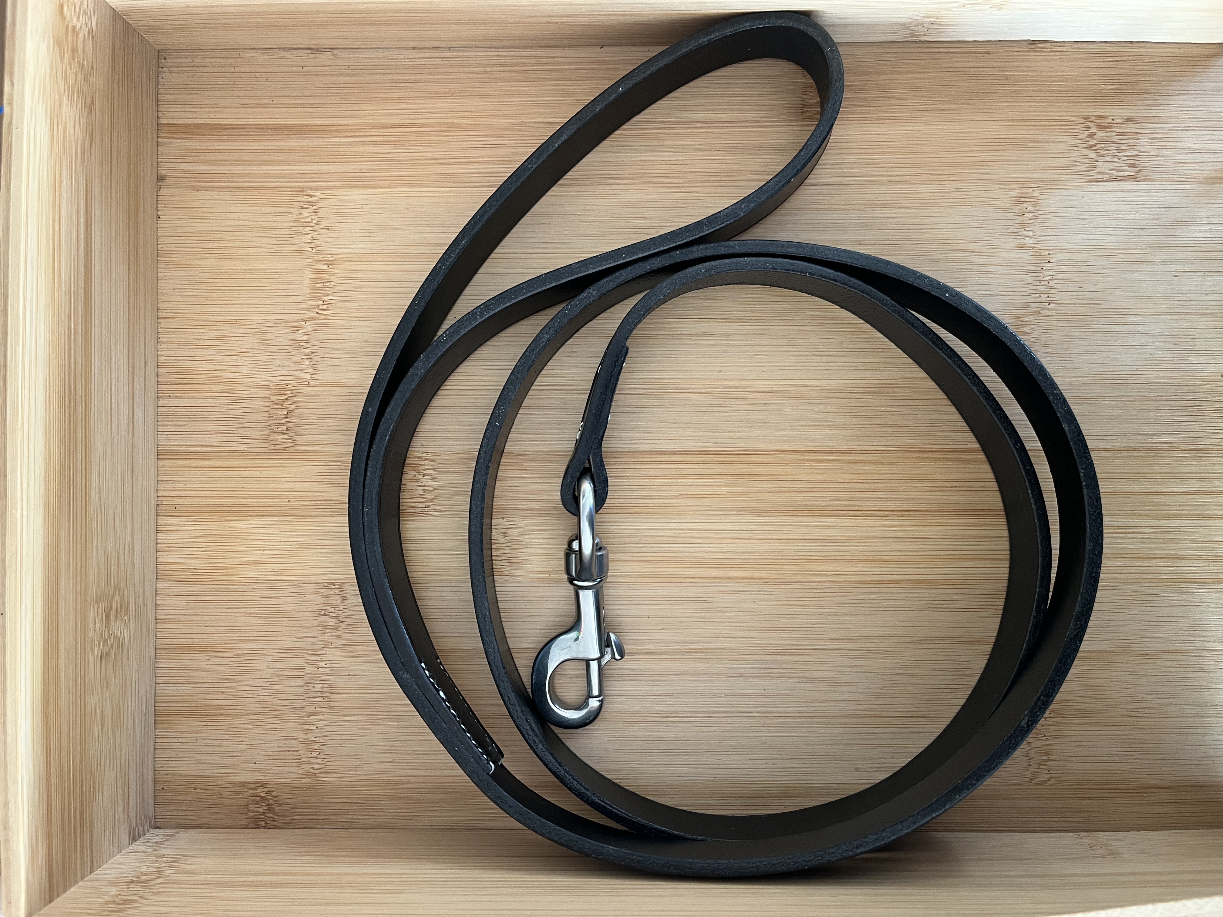 Handmade leather dog lead